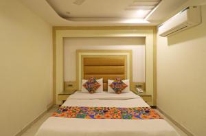 Postel nebo postele na pokoji v ubytování The Mohit Guest House - New Delhi Railway Station - Paharganj