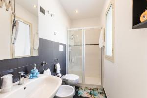 Phòng tắm tại Villa Queen Dany +34 ảnh