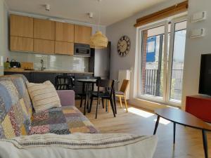 A cozinha ou cozinha compacta de Bohema Praga Apartments, Metro Szwedzka, near Old Town