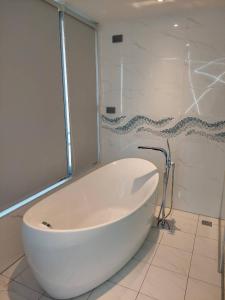 Un baño de 麗詩旅海景民宿