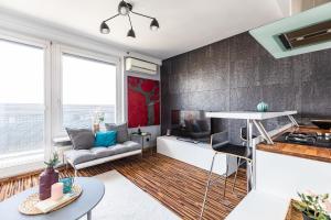Posedenie v ubytovaní SuperApart Mokotowska 67