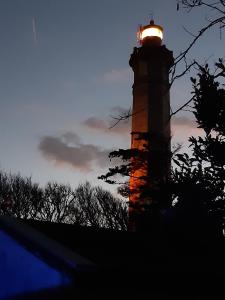 Foto de la galeria de Charmante maison de plain pied avec 700m2 de jardin cloturé a Saint-Clément-des-Baleines