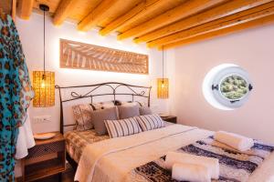 Posteľ alebo postele v izbe v ubytovaní Sunset Coast House - STONE