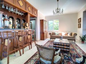 Χώρος καθιστικού στο PEARLS BEACH VILLA