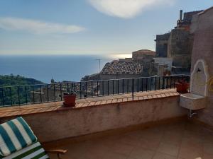 Foto sihtkohas Belmonte Calabro asuva majutusasutuse A Taverna Intru U Vicu galeriist +130 fotot