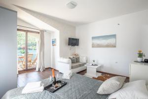 Gallery image of Apartments MaXhit in Tivat