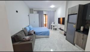 Foto de la galeria de Beautiful studio with sea view and pool view a Hurghada