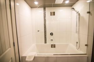 Gallery image of Clipperton Suite by Revelstoke Vacations in Revelstoke