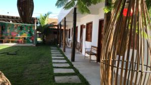 En have udenfor Hospedaria Passos do Mar, Caraíva