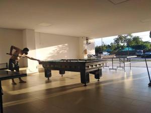 Stolní tenis v ubytování CONDOMINIO PEÑA AZUL LA MORADA nebo okolí