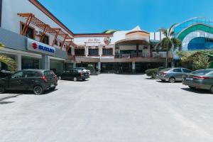 Galeriebild der Unterkunft RedDoorz Premium @ Nick Hotel Gerona Tarlac in Tarlac City