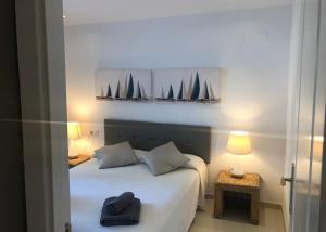 Zdjęcie z galerii obiektu Comfortable and spacious apartment with nice views w mieście Benalmádena