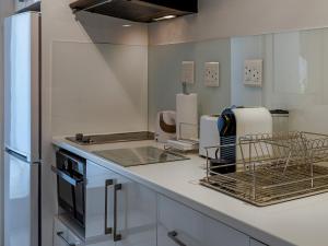 Gallery image of Blue Views Studio Apartments in Cape Town