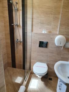 Afbeelding uit fotogalerij van Family Hotel Novel City in Boergas