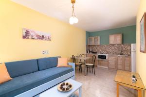 Kuchyňa alebo kuchynka v ubytovaní Afroditi Apartments