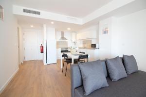 Kuchyňa alebo kuchynka v ubytovaní Global Properties, Increible apartamento con vistas al mar, Canet d'en Berenguer