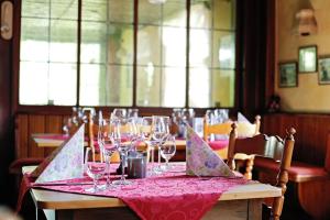 Nápoje v ubytování Hotel Restaurant Adler Stube