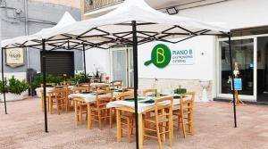 Un restaurant sau alt loc unde se poate mânca la B&b Giadà