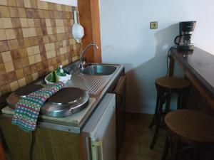 Kuchyň nebo kuchyňský kout v ubytování Guesthouse Chryssoula
