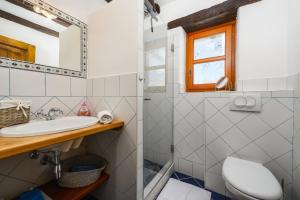 Kúpeľňa v ubytovaní Villa Elaya