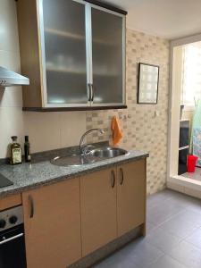 Kuchyňa alebo kuchynka v ubytovaní Residencial Vereda Golf