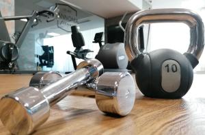 The fitness centre and/or fitness facilities at Pannonia Hotel