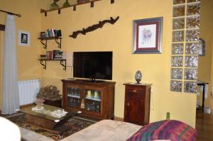 Gallery image of Cosy 2 bedroom cottage in mountain village in Loma Somera
