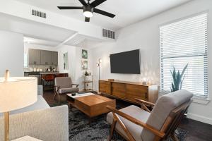 Gallery image of Abode Houston - Montrose Downtown in Houston