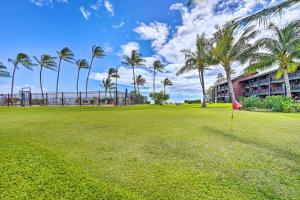 Vrt pred nastanitvijo Molokai Shores Resort Condo with Pool and Views!