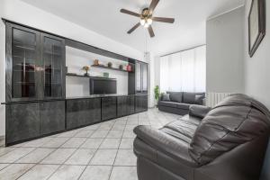 Posedenie v ubytovaní Casa da Suite Evenka