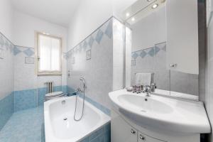 Kúpeľňa v ubytovaní Casa da Suite Evenka