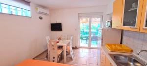 TV a/nebo společenská místnost v ubytování Guest House Barba