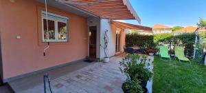 Zahrada ubytování Guest House Barba