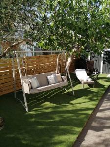 Zahrada ubytování Holiday Home Slavica, prizemlje objekta