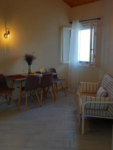 Fotografie z fotogalerie ubytování Agia Pelagia seaview apartments v destinaci Agia Pelagia Chlomou