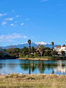 Afbeelding uit fotogalerij van L’ Appart du Golf in Saint-Cyprien