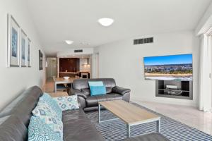 Gallery image of Sirocco 507 by G1 Holidays in Mooloolaba