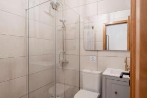 Ένα μπάνιο στο Casa Caetano by An Island Apart +26 φωτογραφίες