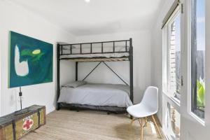 Bilde i galleriet til A1 Location by the sea i Anglesea + 3 bilder