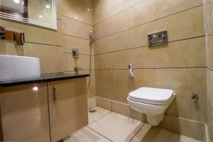 Koupelna v ubytování FabHotel F9 Pitampura