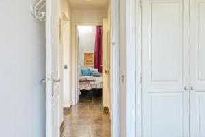 A bed or beds in a room at Mareva