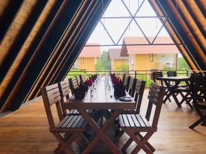 Restaurace v ubytování Lolu Village Resort