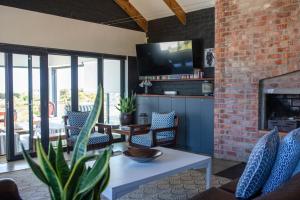 Gallery image of Stay At Friends in Bettyʼs Bay