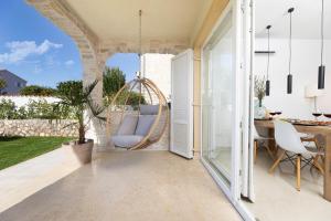 Un patio o zona al aire libre en Villa Luna