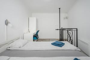 BpR Simply Azure Apartment 1085 Budapest, 3 Rökk Szilárd utca kép - 2