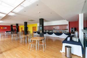 Gallery image of Hotel Colombo in Vila do Porto