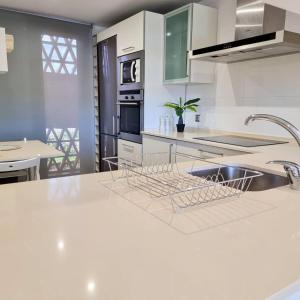 NEW VILLA , Reserva del Higuerón, Benalmádena – Precios ...