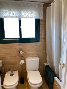 Kúpeľňa v ubytovaní Marbella Cabopino golf and beach only Adults