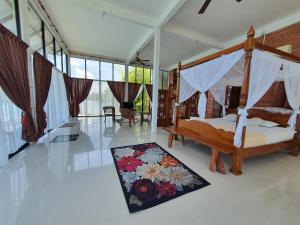 Снимка в галерията на Homestay ALA Riverview Lodge Kota Bharu в Кота Бару