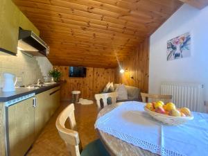 Kuchyň nebo kuchyňský kout v ubytování Haus Wolfbachgut